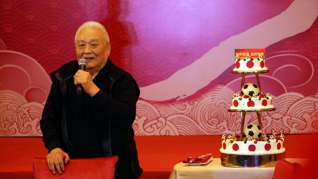 年轻美人